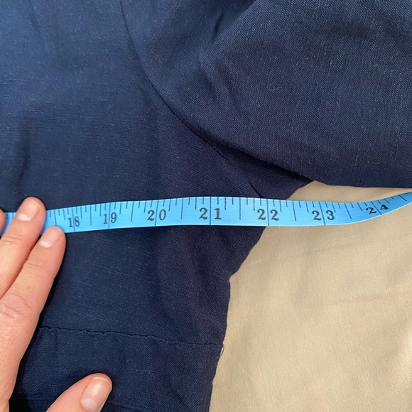 Reitmans Linen Rayon Blend Tie Front Blouse, Size L - Picture 6 of 6